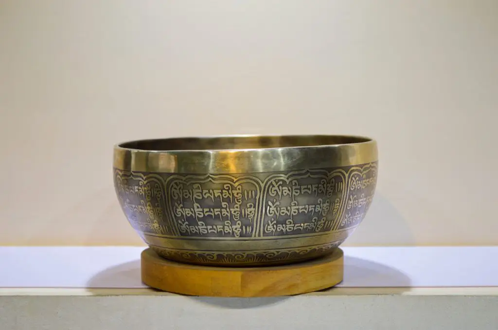 7.5 inch Etched Tibetan Singing bowl
